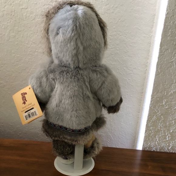Hand Crafted Native Alaskan Doll - Picture 2 of 10